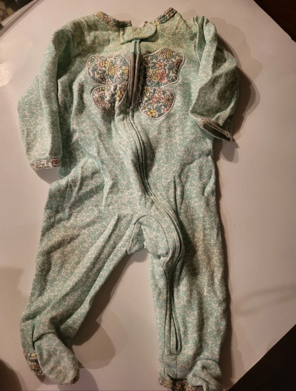Bundle Of 5 Infanted Footed Pajamas Garanimal & Carter Size 3/6 Months + Hangers